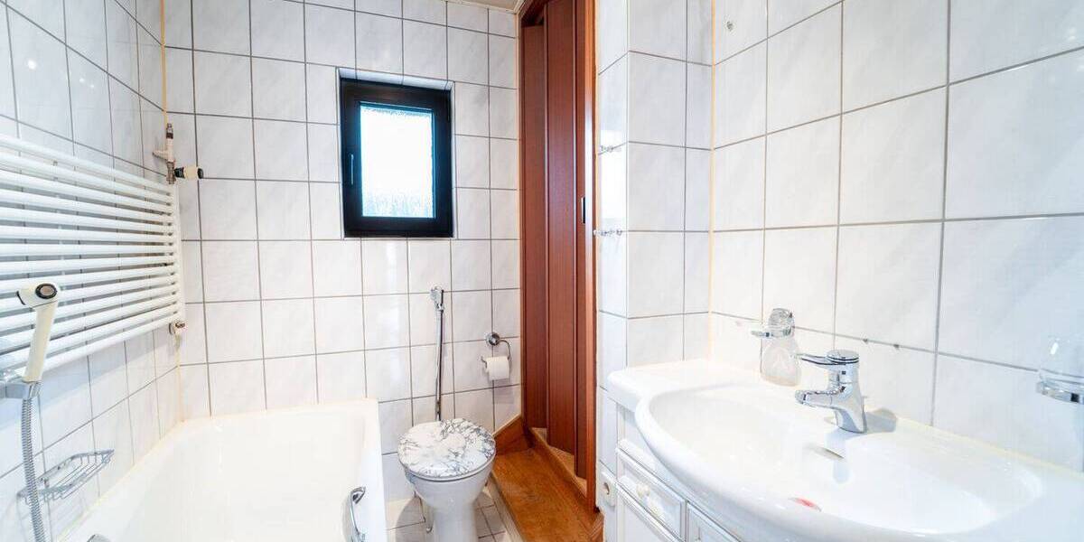 Reihenmittelhaus Saarlouis - 4 Zimmer, 110 m&sup2;, 239.000&euro; | Angebot:26345171