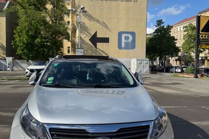 Kia Sportage 168.000 km 8.300 &euro; Berlin 13357