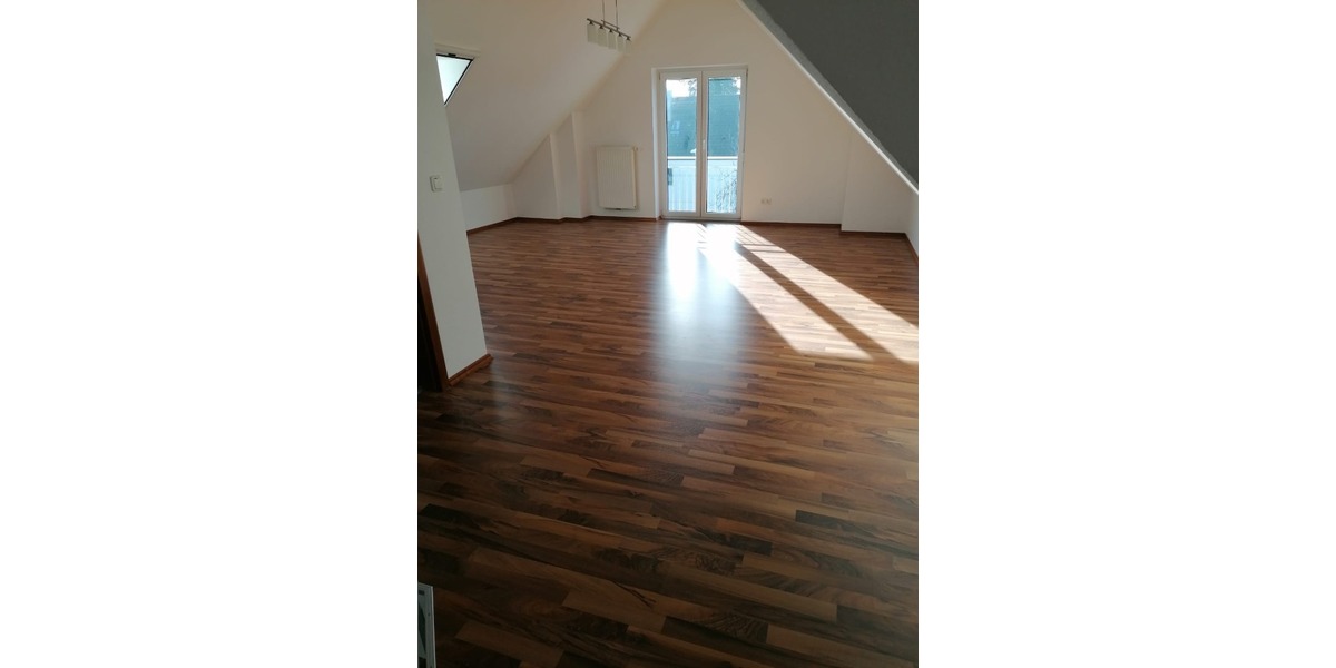 HOCHWERTIGE-SCHICKE MAISONETTE- WOHNUNG IN KLEINER WOHNANLAGE!!! - Maisonettenwohnung Hallstadt | Angebot:26978768