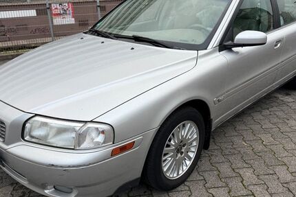 Volvo S80 177.000 km 1.490 € Köln 50739