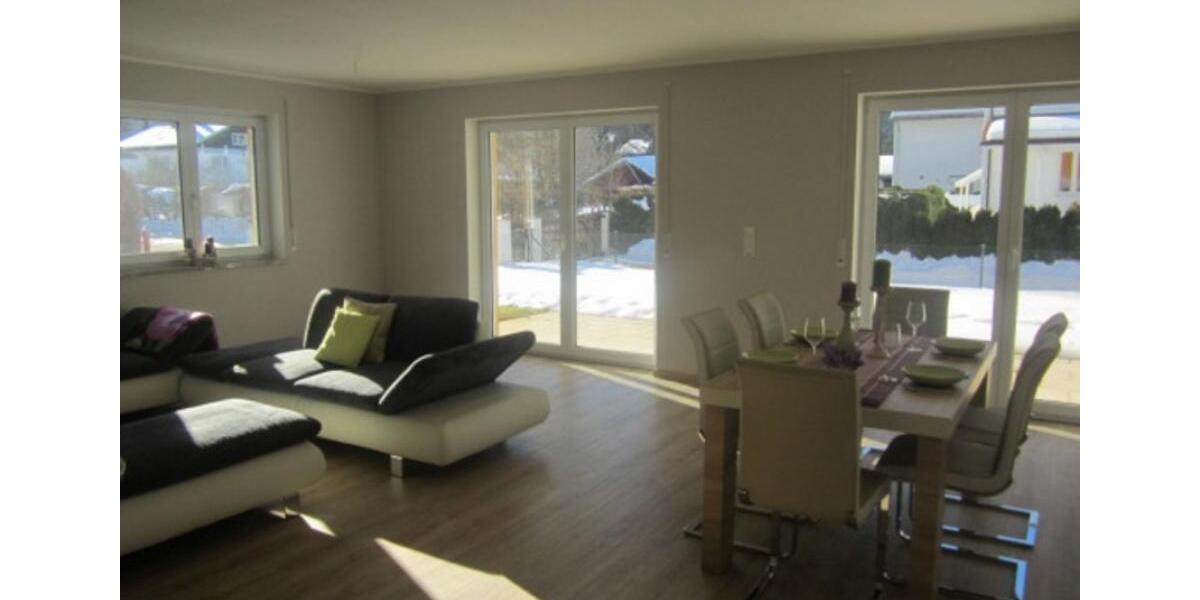 Erdgeschoßwohnung Füssen - 4 Zimmer, 114 m&sup2;, 1.440&euro; | Angebot:25408052