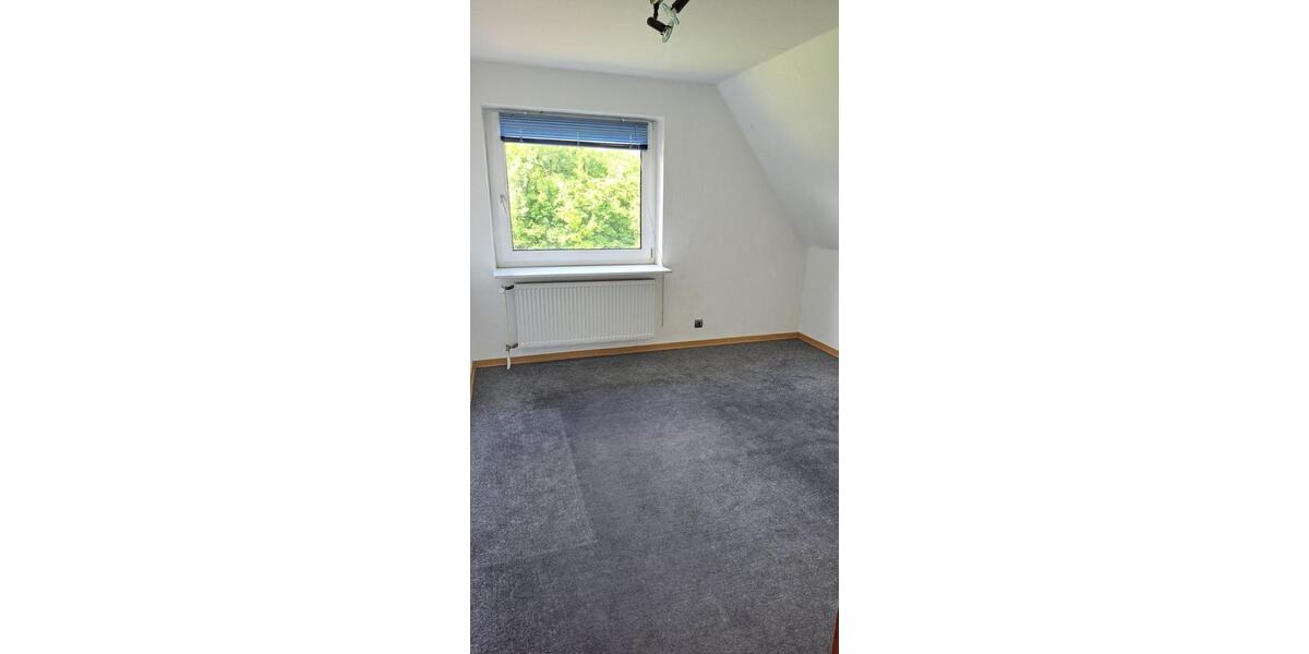 Einfamilienhaus Brunsbüttel - 5 Zimmer, 125 m&sup2;, 170.000&euro; | Angebot:27081729