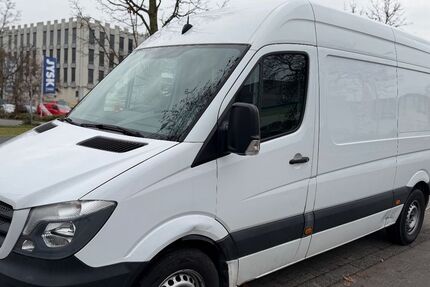 Mercedes-Benz Sprinter 180.000 km 8.990 &euro; Frankfurt am Main 65933