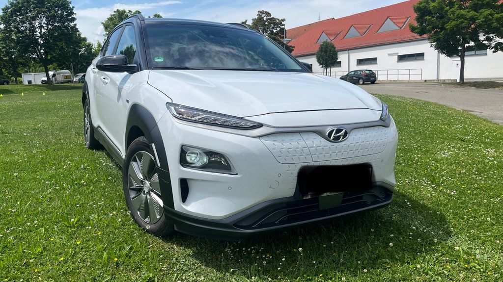 Hyundai KONA Elektro 65.000 km 18.500 &euro; Obersulm 74182
