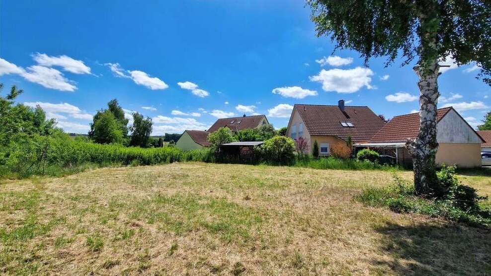 Grundstück zu verkaufen in Zeitlarn 440.000 € 810 m²