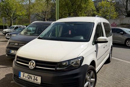 VW Caddy 220.000 km 9.200 &euro; FRANKFURT AM MAIN 60385