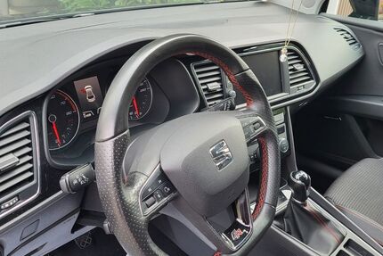 Seat Leon 77.400 km 13.800 &euro; Dortmund 44269