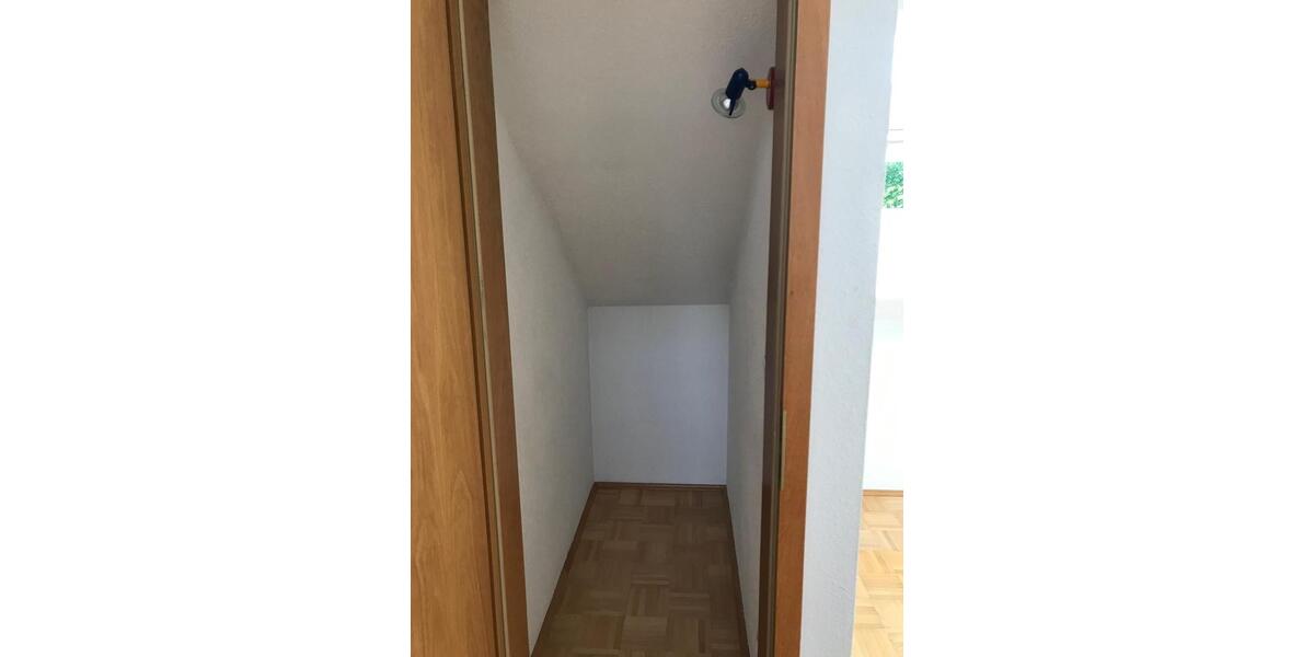 Dachgeschoßwohnung Regensburg Gallingkofen - 2 Zimmer, 44 m&sup2;, 240.000&euro; | Angebot:25813979