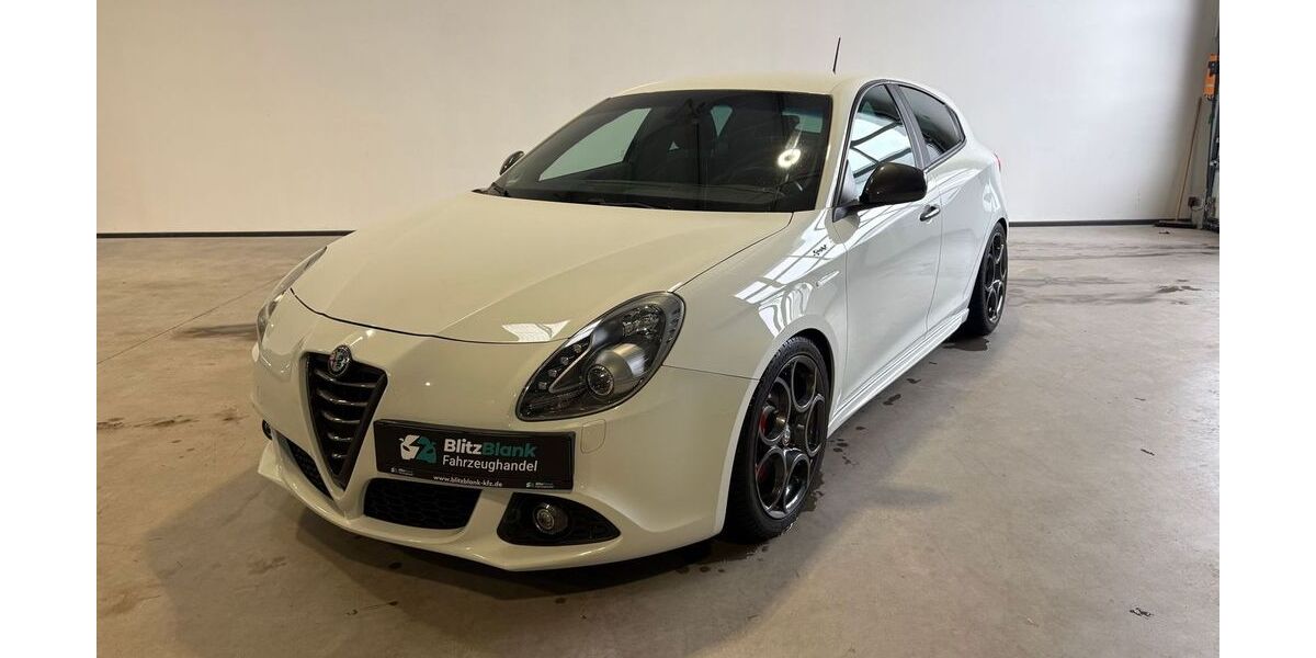 Alfa Romeo Giulietta 64.441 km 13.490 &euro; Ahrensbök 23623