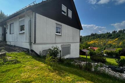 Mehrfamilien Haus in schöner Lage 8 zimmer