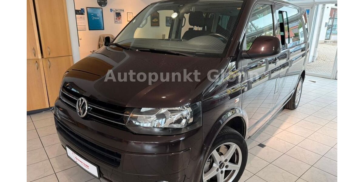 VW T5 Multivan 215.279 km 17.990 &euro; Glonn 85625