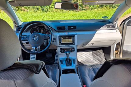VW Passat 89.727 km 11.500 € Kirchberg 88486
