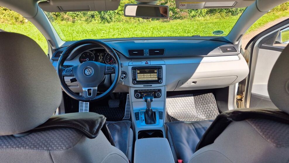 VW Passat 89.727 km 11.500 € Kirchberg 88486