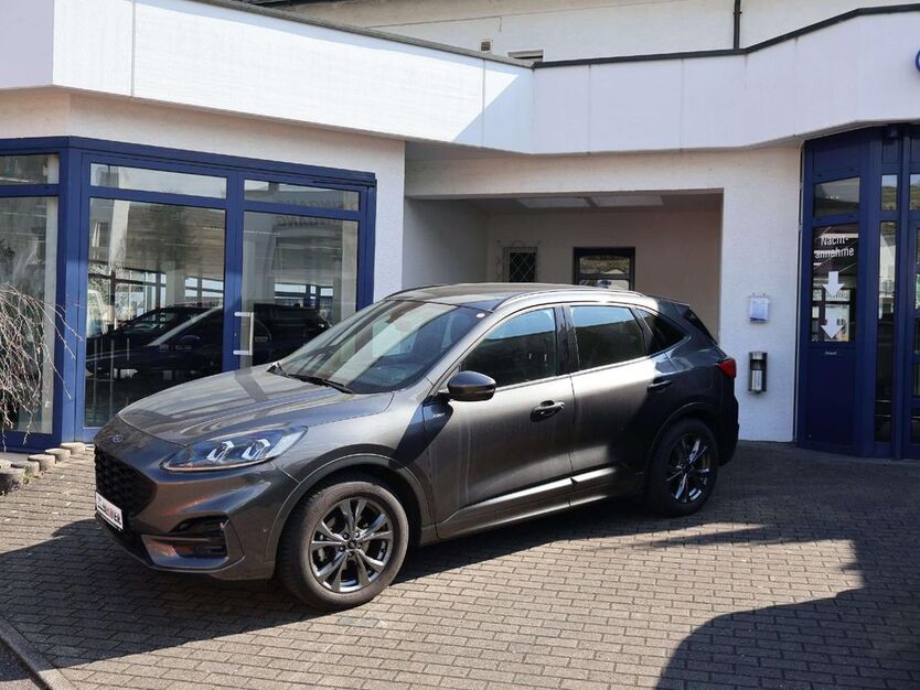 Ford Kuga 13.550 km 26.880 € Besigheim 74354