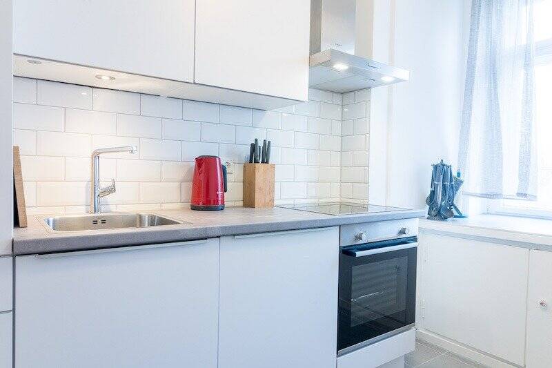LuxusWohnung mit zwei Zimmern!