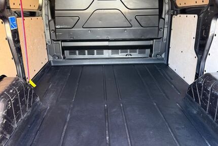 Ford Transit Custom 87.500 km 24.500 &euro; Maitenbeth 83558