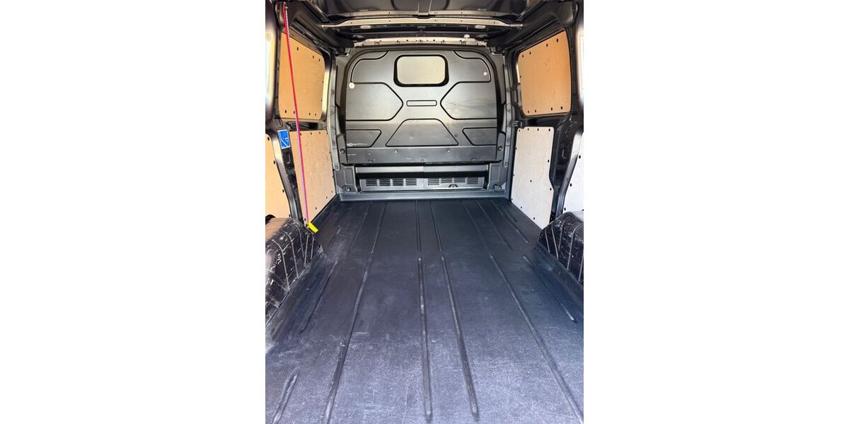 Ford Transit Custom 87.500 km 27.500 &euro; Maitenbeth 83558