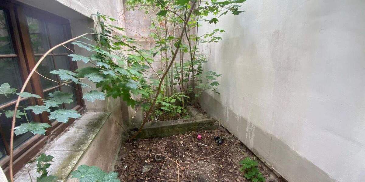 Etagenwohnung Salzwedel - 7 Zimmer, 181 m&sup2;, 89.000&euro; | Angebot:23813001