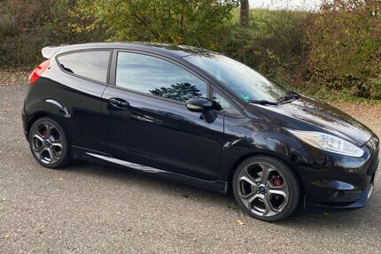 Ford Fiesta 146.000 km 9.700 &euro; Niederstotzingen 89168