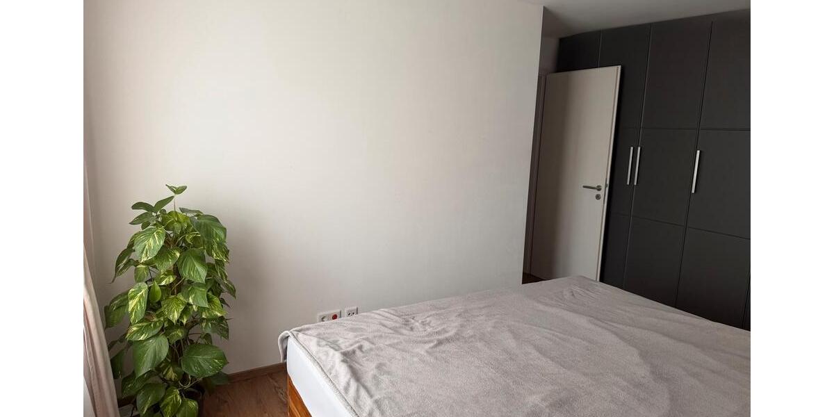Etagenwohnung Neutraubling - 3 Zimmer, 77 m&sup2;, 489.000&euro; | Angebot:27093216