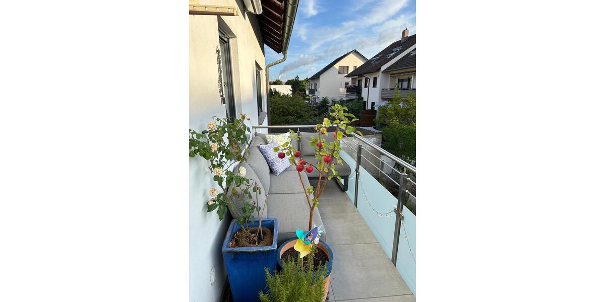 Etagenwohnung Schwetzingen - 4 Zimmer, 104 m&sup2;, 1.350&euro; | Angebot:25338561