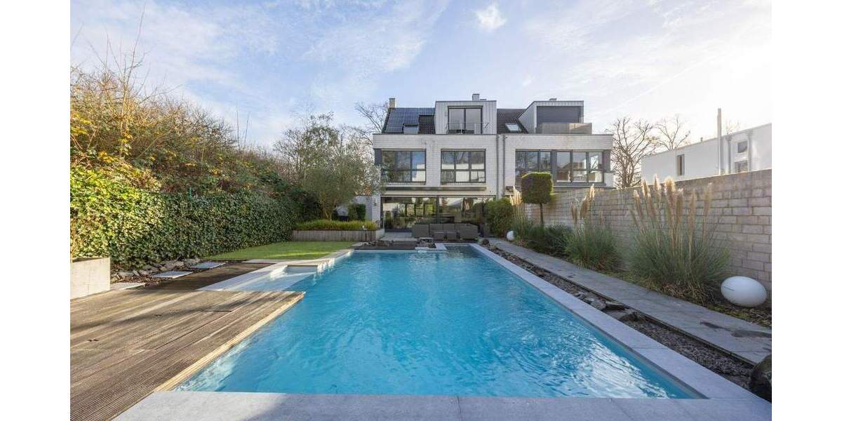 Doppelhaushälfte Neuss Gnadental - 7 Zimmer, 218 m&sup2;, 1.370.000&euro; | Angebot:23950789