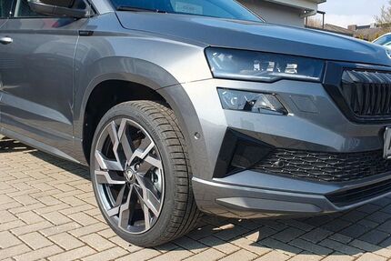 Skoda Karoq 10.300 km 36.590 &euro; Burghaun 36151