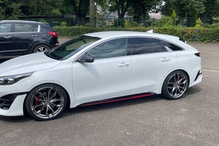 Kia pro ceed / ProCeed 23.000 km 28.499 &euro; Dinslaken 46537