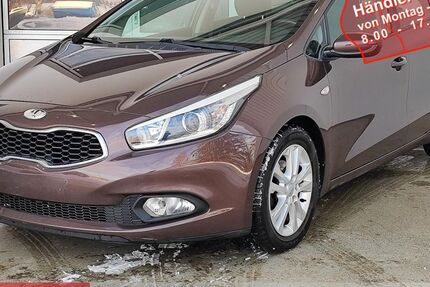 Kia ceed Sportswagon 140.950 km 5.869 &euro; Chemnitz 09120