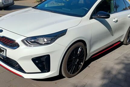 Kia pro ceed / ProCeed 39.000 km 24.499 &euro; Mülheim an der Ruhr 45475