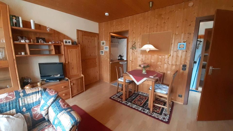 Erdgeschoßwohnung Siegen Eiserfeld - 2 Zimmer, 42 m&sup2;, 380&euro; | Angebot:26014792