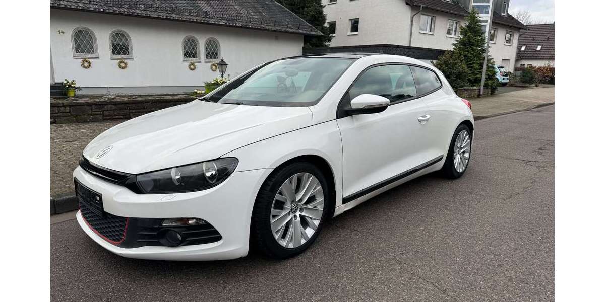 VW Scirocco 146.482 km 8.300 &euro; Köln 51069