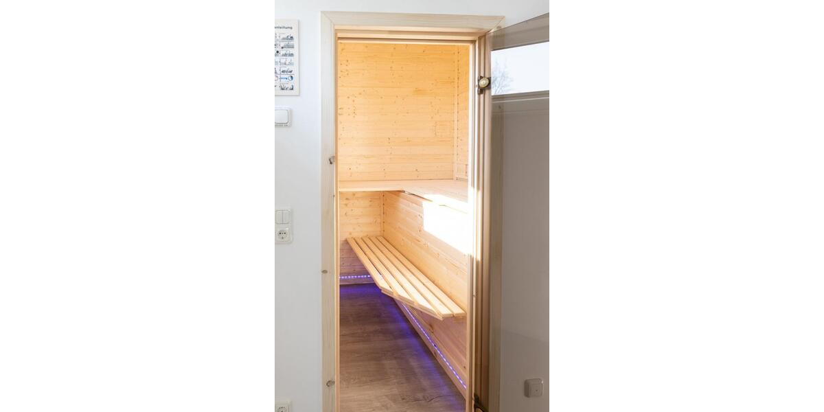 Doppelhaushälfte Meldorf - 3 Zimmer, 100 m&sup2;, 1.000&euro; | Angebot:25570263