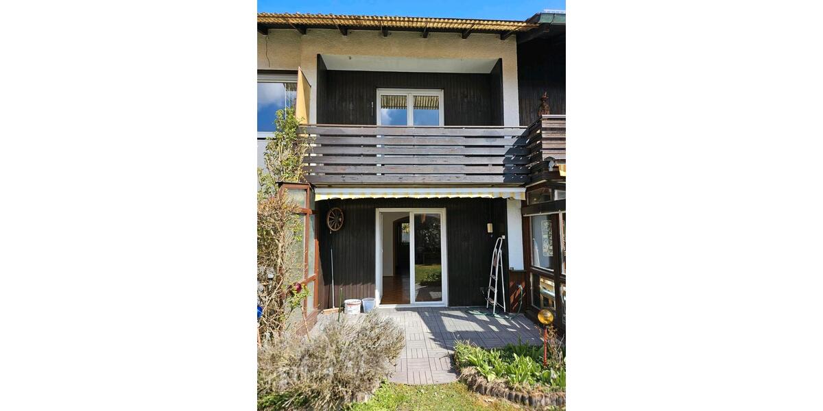 Reihenhaus Neuburg am Inn - 4 Zimmer, 140 m&sup2;, 1.300&euro; | Angebot:26086429