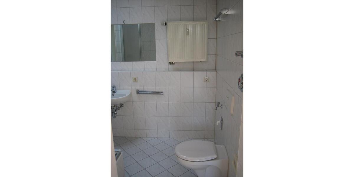 Dachgeschoßwohnung Leipzig Süd - 1.5 Zimmer, 43 m&sup2;, 125.000&euro; | Angebot:26828053
