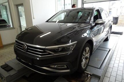VW Passat Alltrack