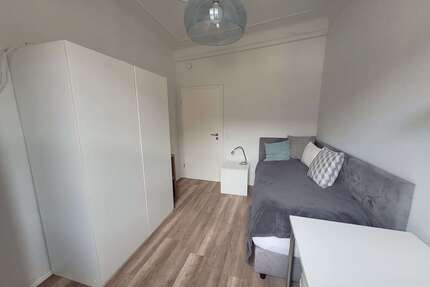 Wohnung zum Mieten in Erlangen 500 € 11 m²