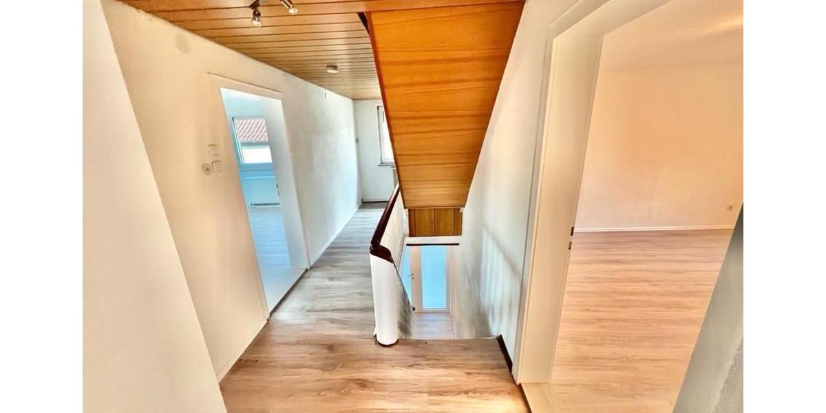 Mehrfamilienhaus, Wohnhaus Michelau in Oberfranken - 12 Zimmer, 187 m&sup2;, 295.000&euro; | Angebot:27264754