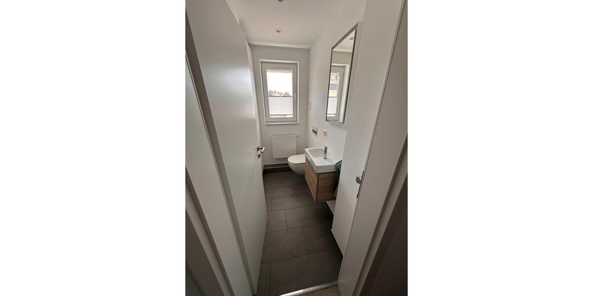 Etagenwohnung Ennepetal - 4 Zimmer, 121 m&sup2;, 1.200&euro; | Angebot:26383004