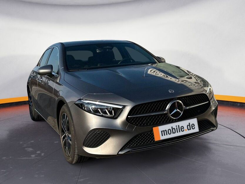 Mercedes-Benz A 180 A -Klasse, LED, AHK, Winter-Pa 11.950 km 29.550 € 0Null