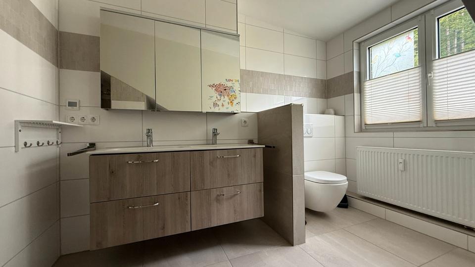 Dachgeschoßwohnung Ebermannstadt - 3 Zimmer, 104 m&sup2;, 1.100&euro; | Angebot:26636181