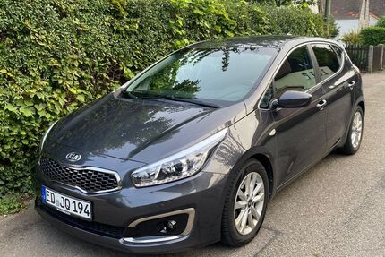 Kia ceed / Ceed 49.850 km 10.000 € Erding 85435