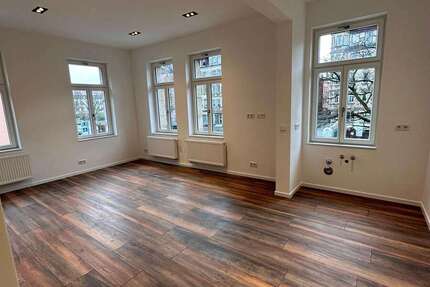 Wohnung Nürnberg Sankt Johannis - 4 Zimmer, 95 m&sup2;, 1.300&euro; | Angebot:27718133