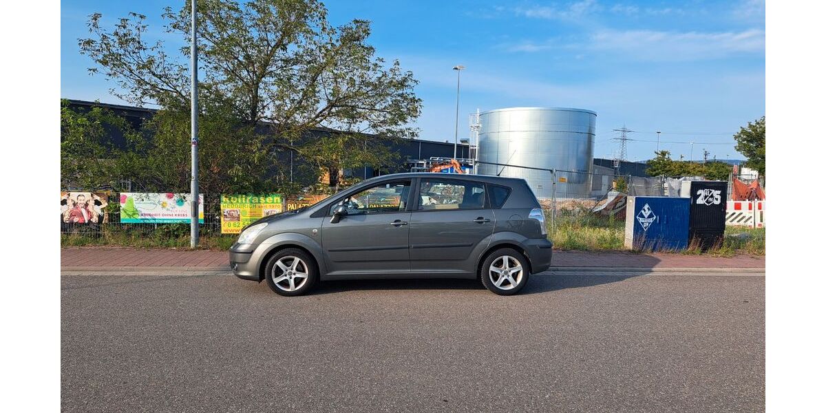 Toyota Corolla Verso 240.000 km 4.500 &euro; Mannheim 68161