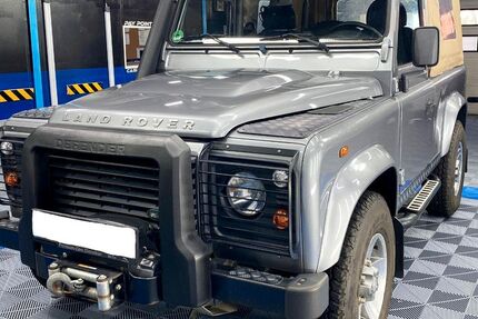 Land Rover Defender 44.000 km 54.900 € Fürstenstein 94538