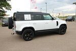 Land Rover Defender D240 2.0 SE AWD LED+AHK+PANO+MEMORY+ACC 72.263 km 43.911 &euro; Hagenow 19230
