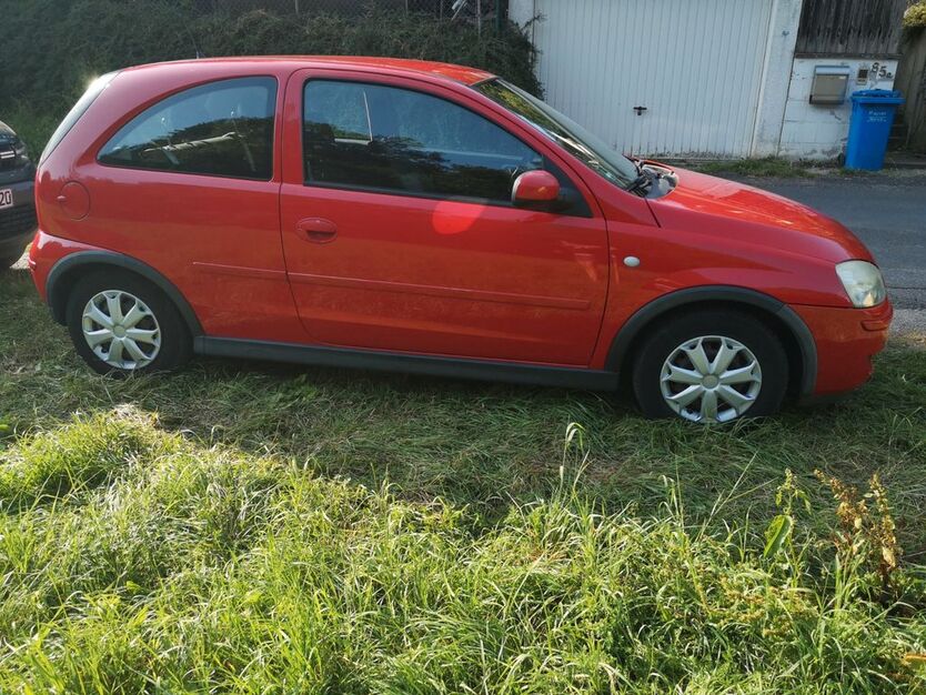 Opel Corsa 139.000 km 550 € Schweinfurt 97422