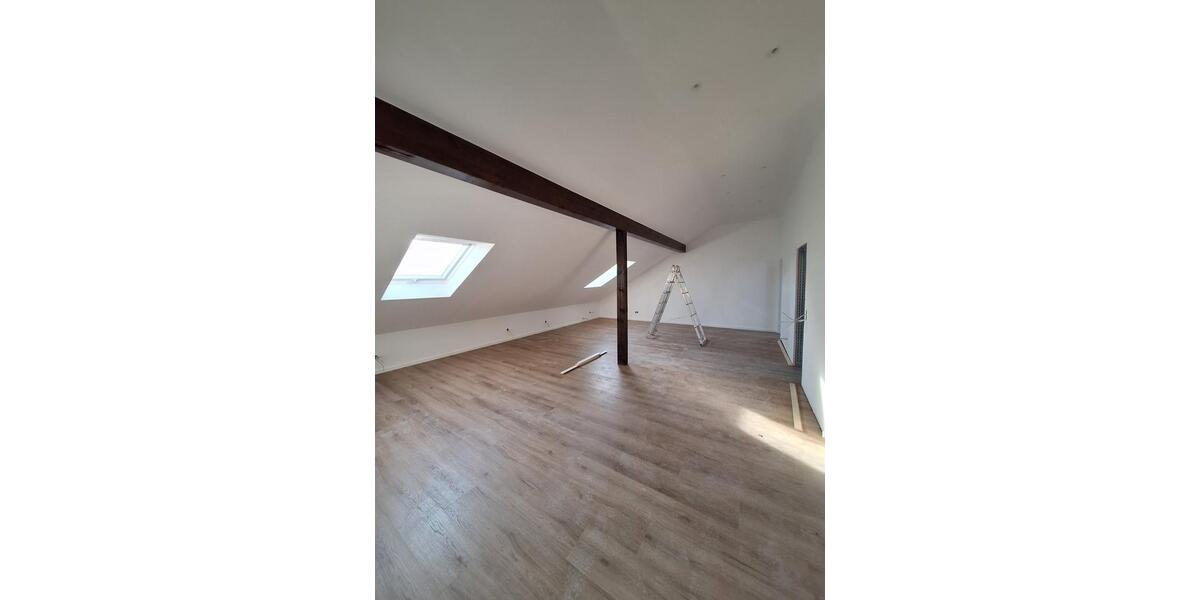 Dachgeschoßwohnung Welschbillig - 2 Zimmer, 110 m&sup2;, 410.000&euro; | Angebot:25893050