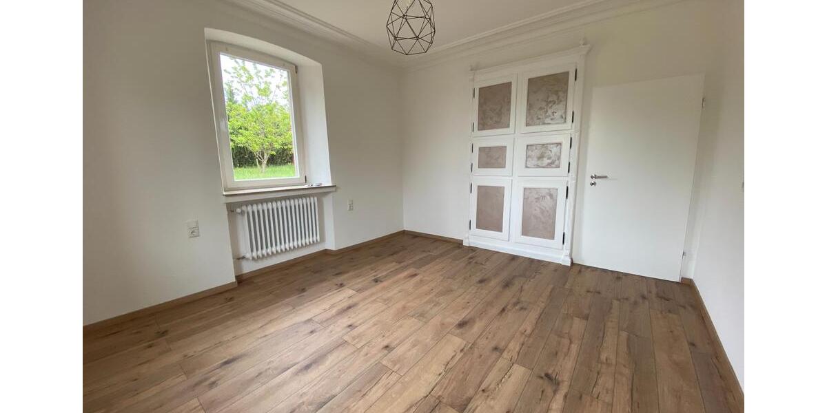 Erdgeschoßwohnung Echternacherbrück - 4 Zimmer, 101 m&sup2;, 990&euro; | Angebot:26444075