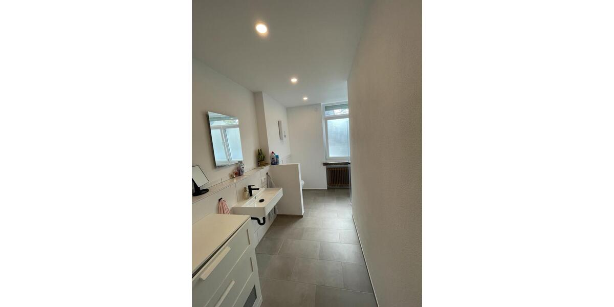 Erdgeschoßwohnung Speicher - 3 Zimmer, 100 m&sup2;, 750&euro; | Angebot:26222603